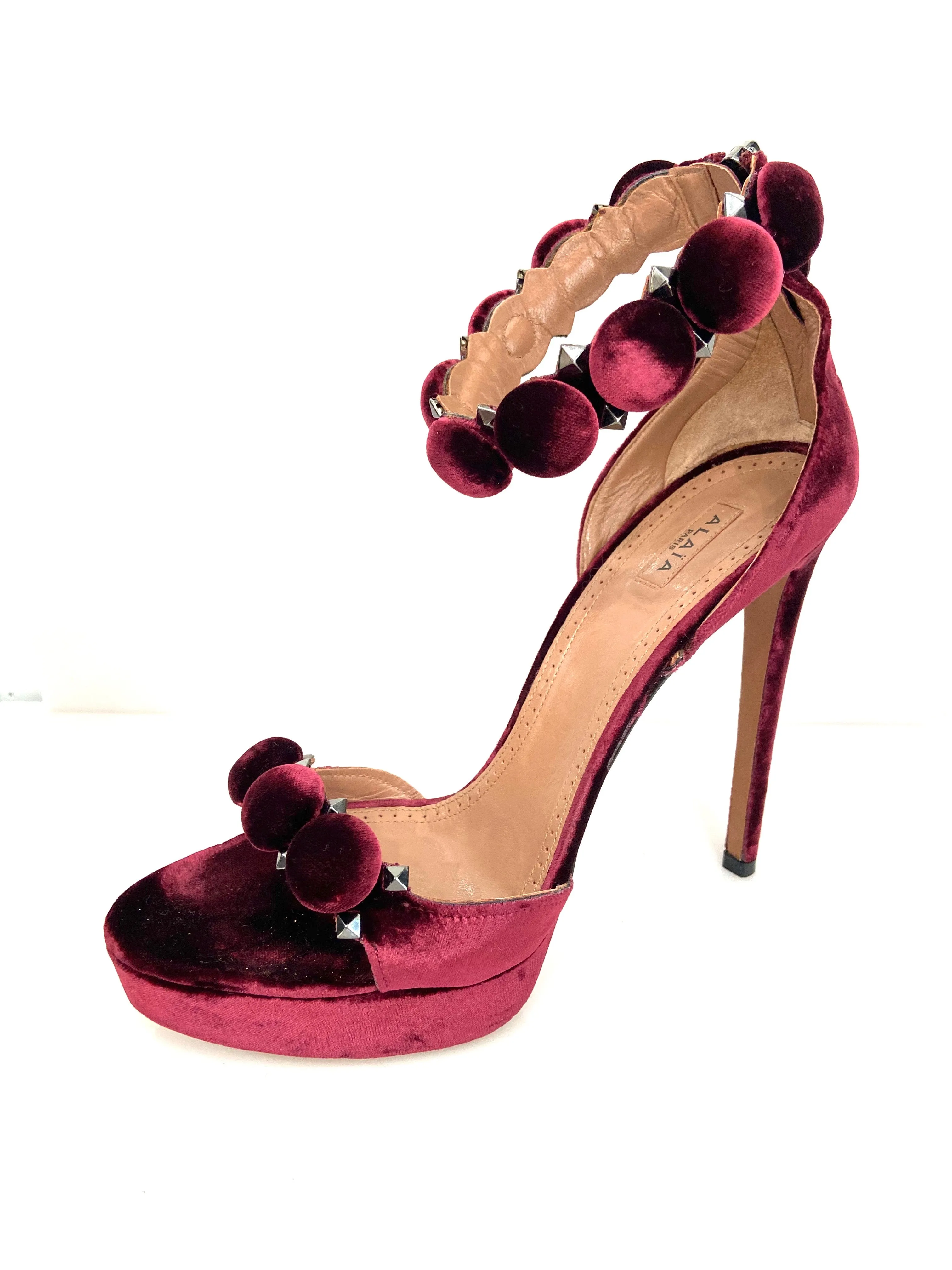 ALAÏA PARIS LA BOMBE VELVELT HEELS SANDALS