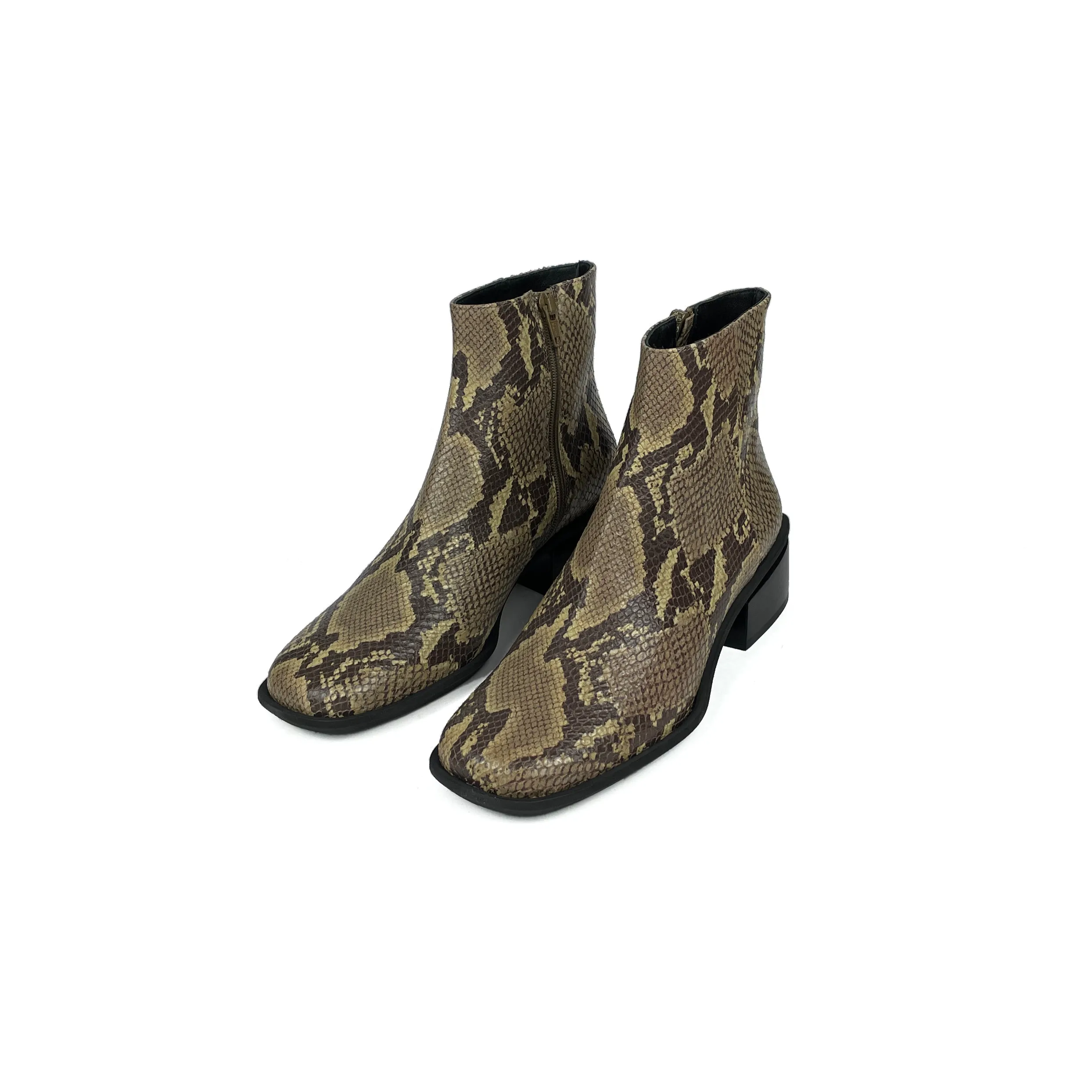 Bare Boot - Python