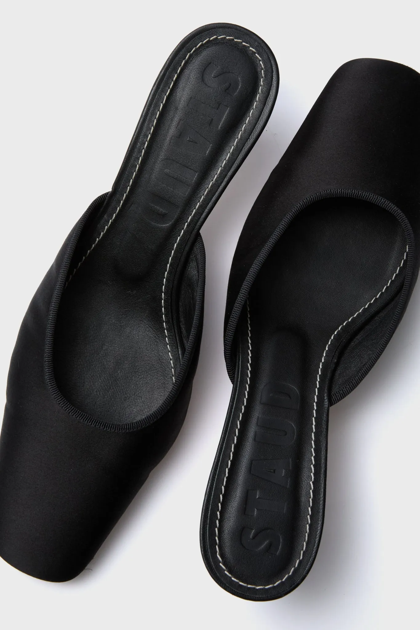 Black Otto Kitten Heel