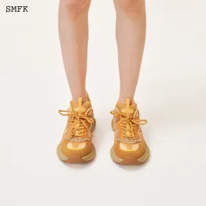 Compass Wave Retro Jogging Shoes In Brown