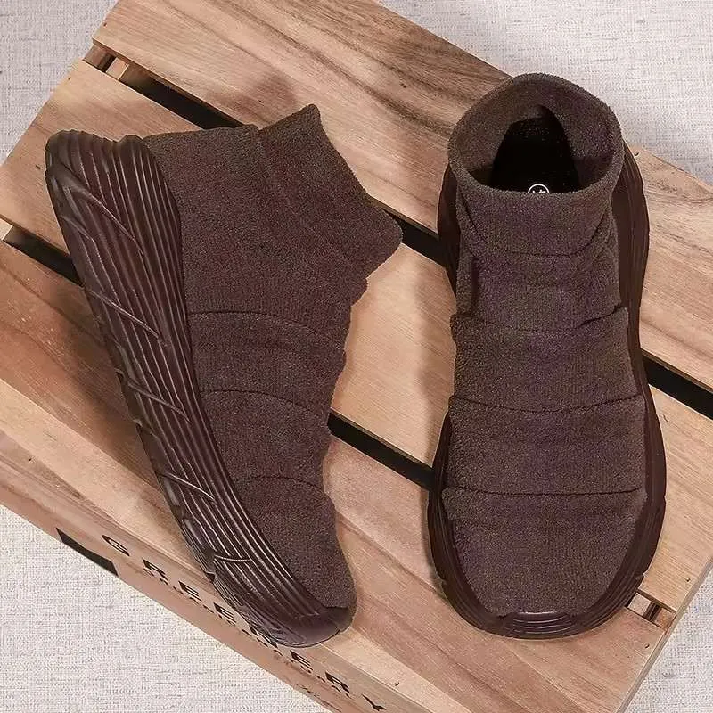 Cozy Fleece Comfort Sneakers with Arch Support and Wide Toe Space