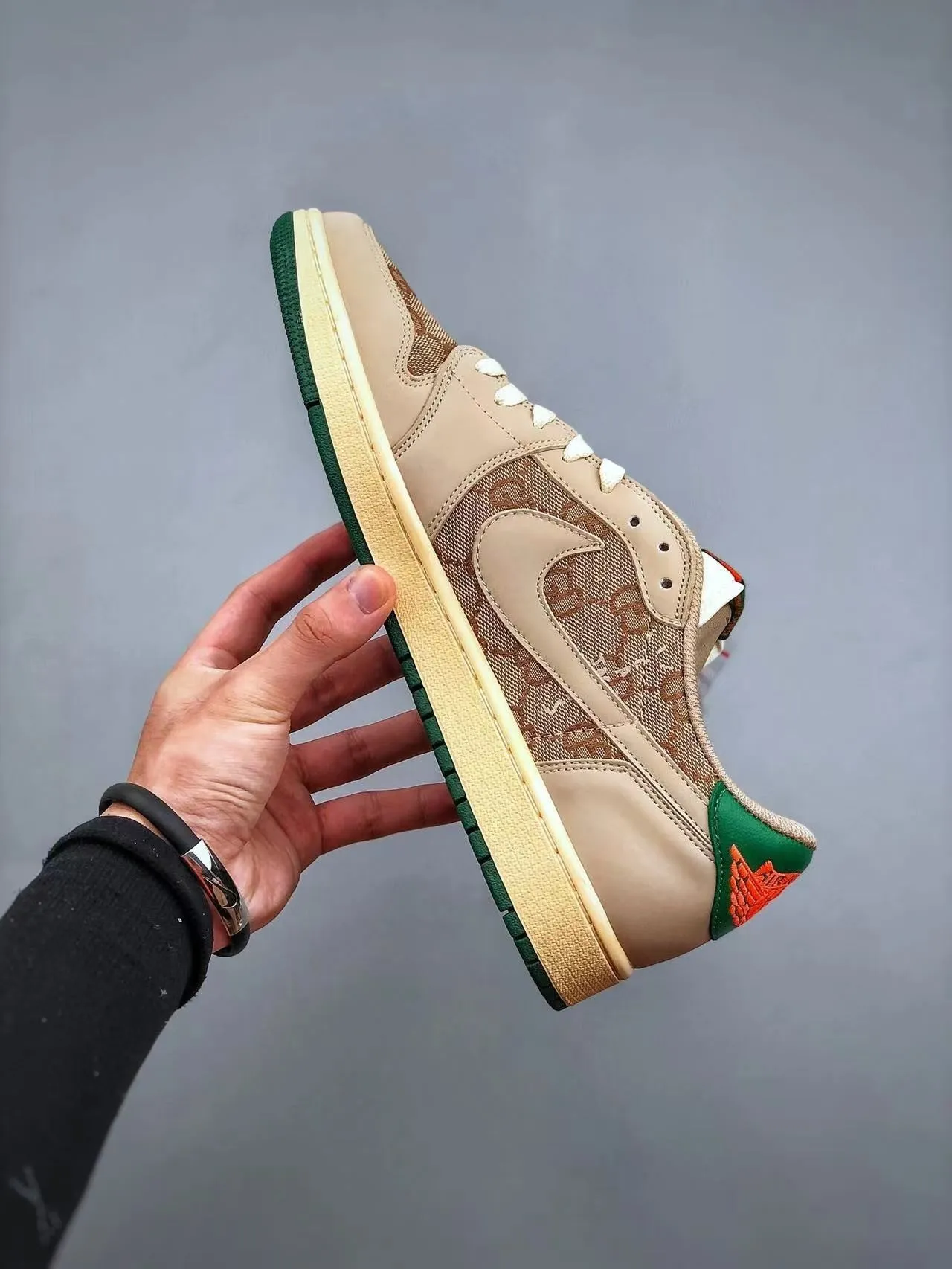 luxury fashion Sneakers