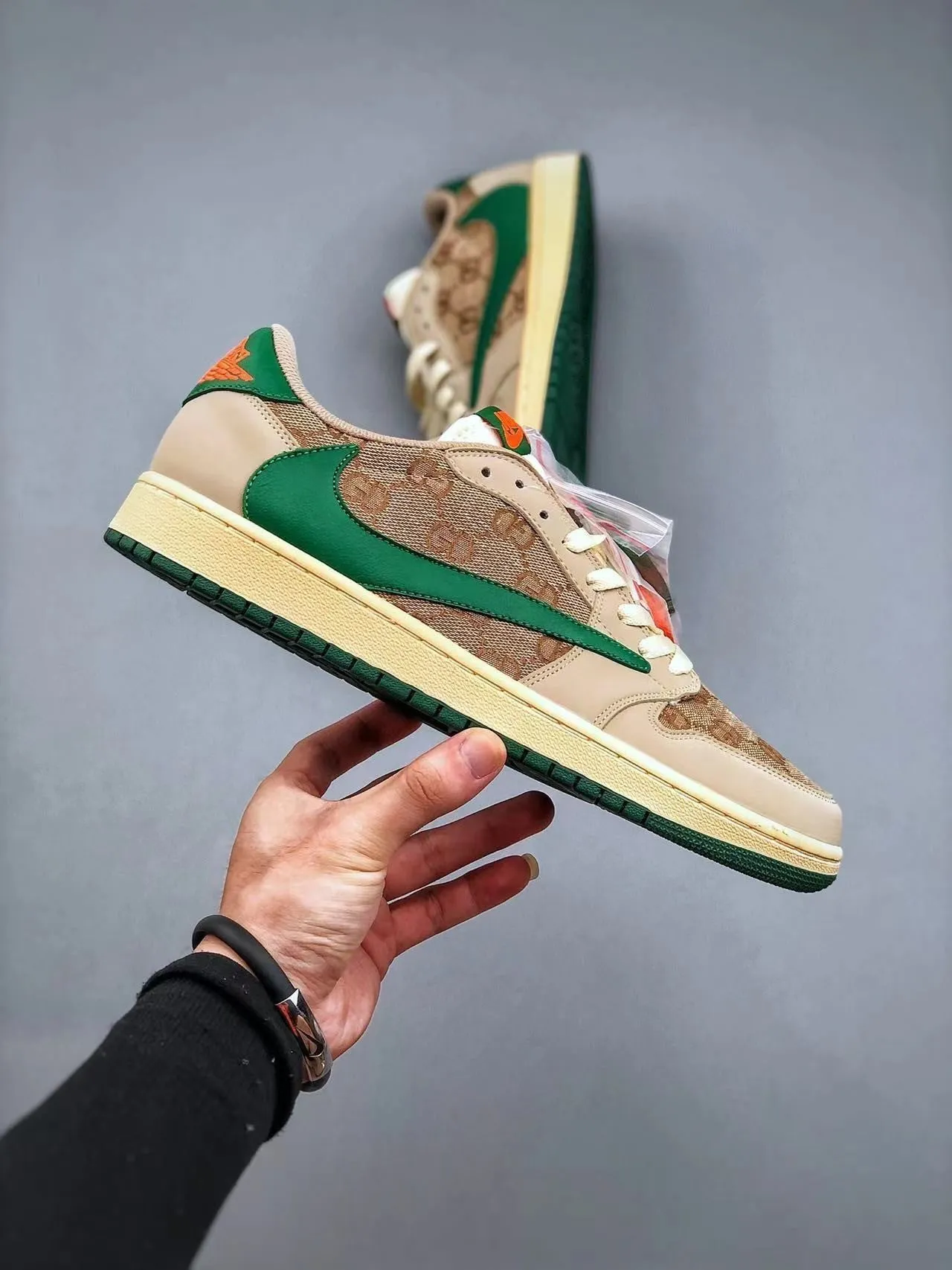 luxury fashion Sneakers