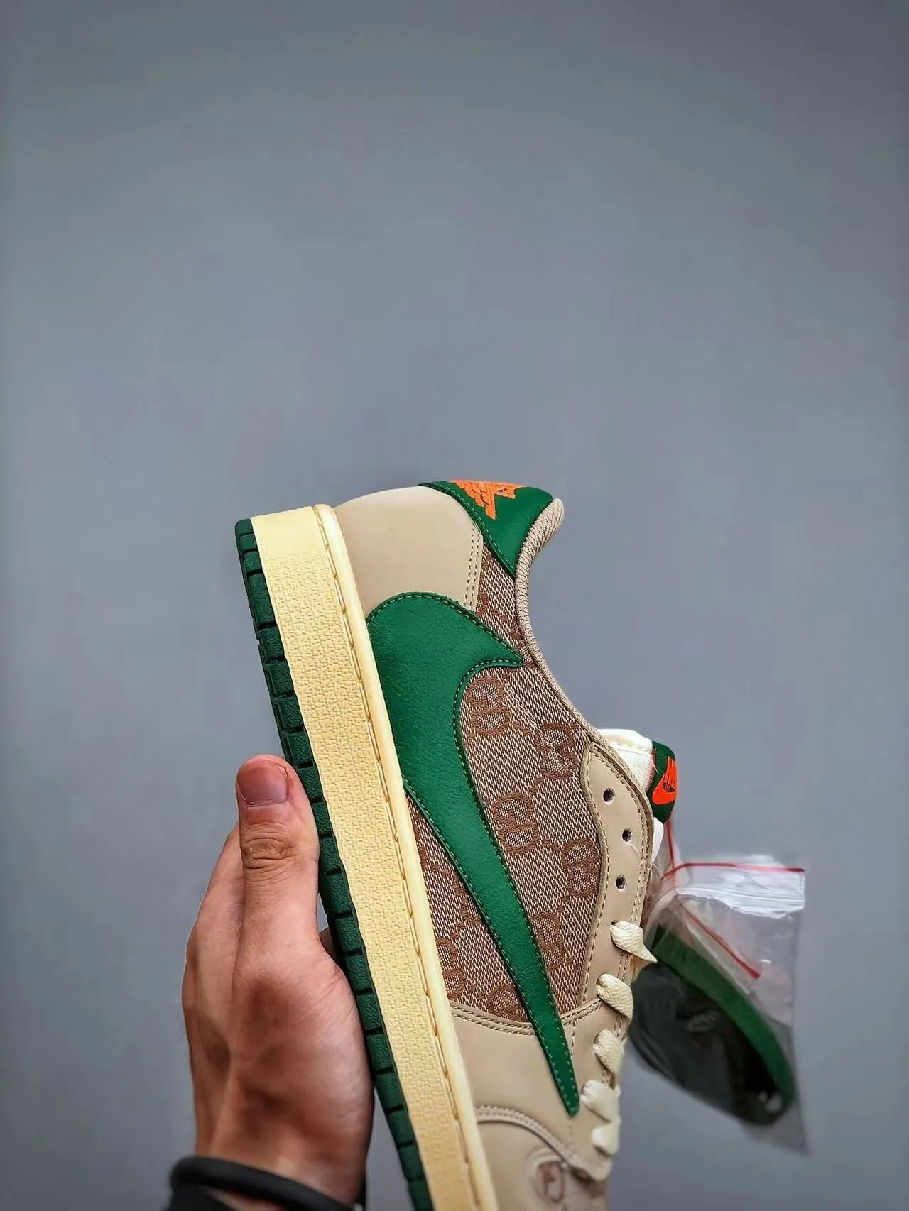luxury fashion Sneakers