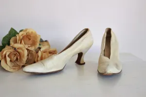 Vintage 1920s Ivory Leather Shoes